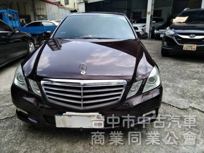 拼俗價  BENZ E200  2011年式  最受歡迎 優質美車 ....                      