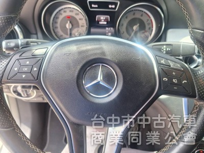 拼俗價  BENZ GLA250  2016年式  最受歡迎 SUV優質美車 ....                 