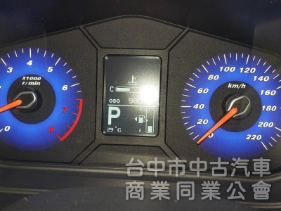 拼俗價  COLT 一手  17年式  女用美車 I-KEY 影音 音控鍵  搶購中....              