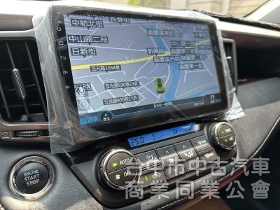 2017 TOYOTA RAV4 尊爵版  2.0L  原鈑件 ACC