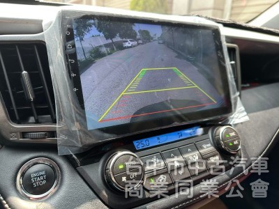 2017 TOYOTA RAV4 尊爵版  2.0L  原鈑件 ACC