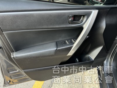 舒適房車 好保養 省油省稅金 車美車況佳~