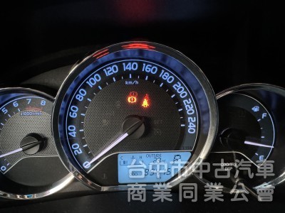 舒適房車 好保養 省油省稅金 車美車況佳~