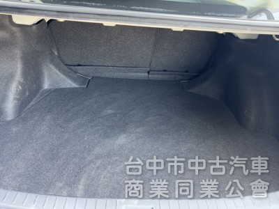 舒適房車 好保養 車美車況佳 全車無待修~