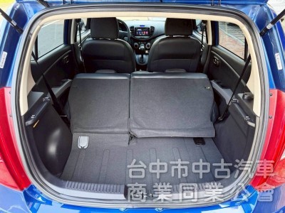  2012年 現代 i10 頂級享樂版 1.1 （頂級版、超低里程、稅金一年僅8640元）