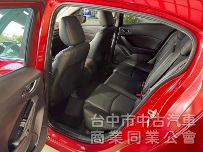 2018 馬自達 馬3 2.0 旗艦型｜魂動紅・低里程6萬・頂級安全滿配