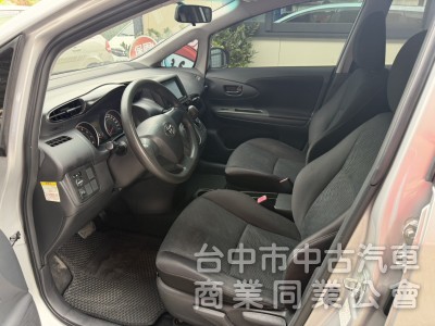 七人座大空間 二三排可平整化  原廠保養有記錄 原鈑件里程保證