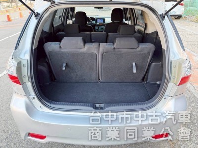 七人座大空間 二三排可平整化  原廠保養有記錄 原鈑件里程保證