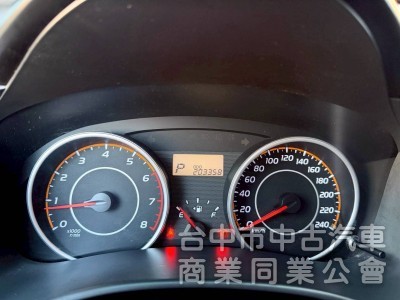 七人座大空間 二三排可平整化  原廠保養有記錄 原鈑件里程保證