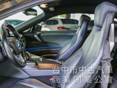 BMW i8 Coupe 2015款 手自排 1.5L