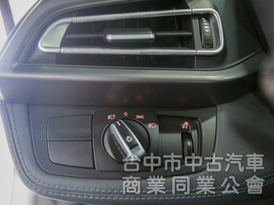 BMW i8 Coupe 2015款 手自排 1.5L