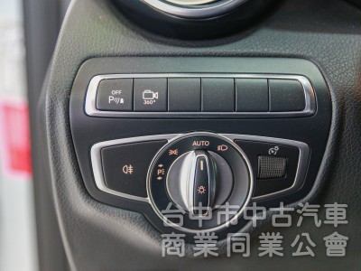 Mercedes-Benz GLC GLC250 2017款 手自排 2.0L