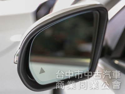 Mercedes-Benz GLC GLC300 2020款 手自排 2.0L