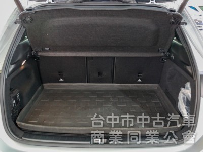 Mercedes-Benz GLA GLA180 2022款 手自排