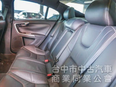 Volvo S60 2015款 手自排 2.0L