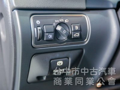 Volvo S60 2015款 手自排 2.0L