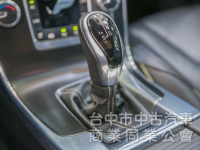 Volvo S60 2015款 手自排 2.0L