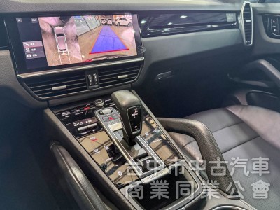 Porsche Cayenne 2018款 3.0T 灰色
