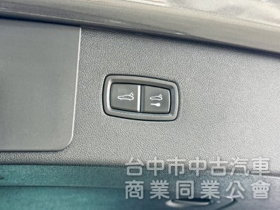 Porsche Cayenne 2018款 3.0T 灰色
