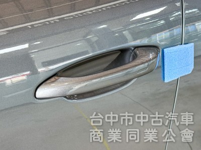 Porsche Cayenne 2018款 3.0T 灰色