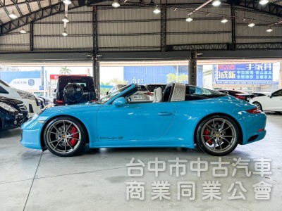 Porsche 911 Targa 2016款 4S 淺藍
