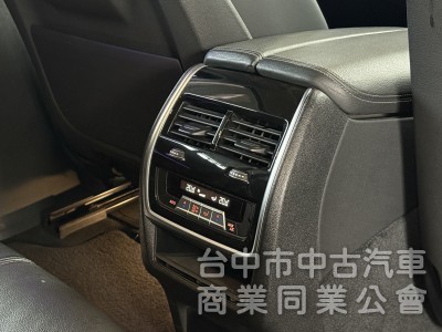 BMW X5 2020款 xDrive40i 旗艦版