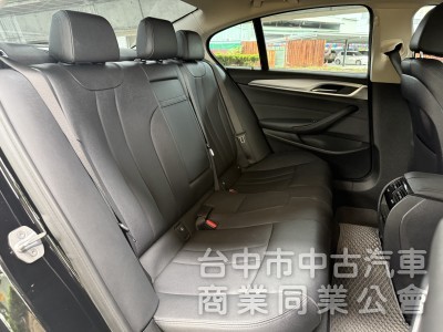 2017 BMW 5-Series Sedan 530i Luxury