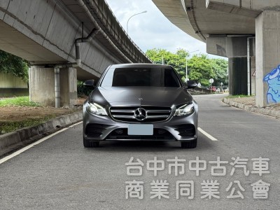 2019 M-Benz E-Class Sedan E300運動版