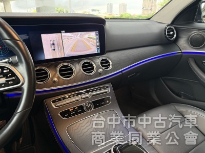 2019 M-Benz E-Class Sedan E300運動版