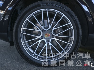 2018 Porsche Cayenne V6