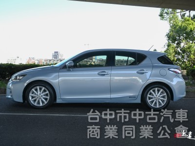2011 Lexus CT 200h 豪華版