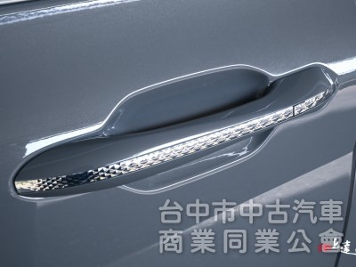 2023 Hyundai Custin GLT-B VIP 