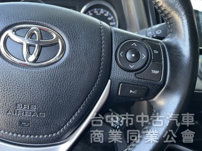 2017年 RAV4 2.0尊爵 有ACC版本 車道偏移警示