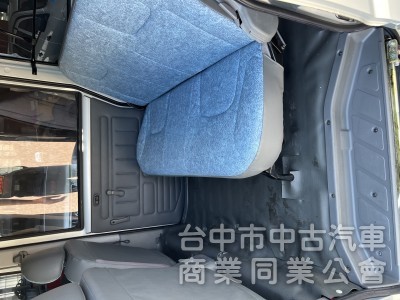 2009年 菱利 1.2 廂型車 內外漂亮 原廠保養