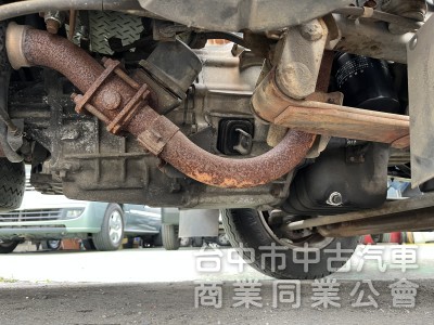 2003年 堅達三噸半 六輪  含車廂！