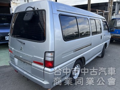 2014年 得利卡 八人座 實跑17萬公里