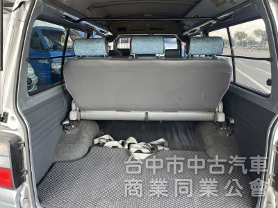 2014年 得利卡 八人座 實跑17萬公里