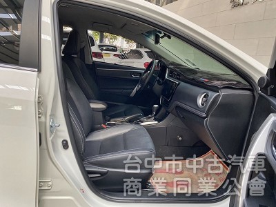 TOYOTA(豐田)ALTIS 1.8 盲點 定速 倒顯