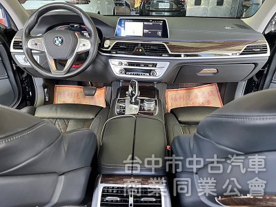 BMW(寶馬) 730i 原漆 原版件 盲點 衛星導航 環景