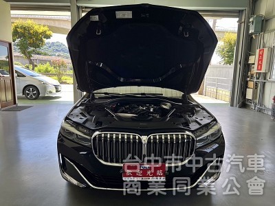 BMW(寶馬) 730i 原漆 原版件 盲點 衛星導航 環景