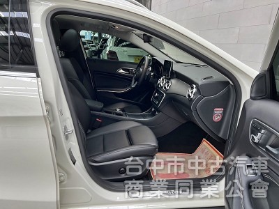 BENZ(賓士)GLA200賓士 全景天窗