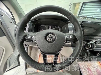 VOLKSWAGEN(福斯)T6 California Beach 2.0 柴油