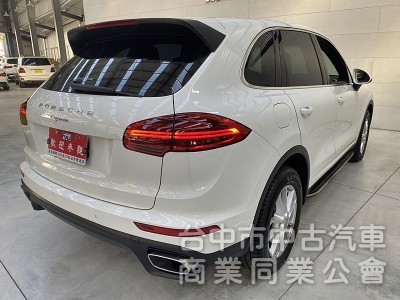 PORSCHE(保時捷)CAYENNE