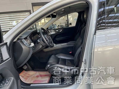 Volvo(富豪)XC-60 T8 Inscription 2.0 氣壓懸吊 電尾門 通風座椅