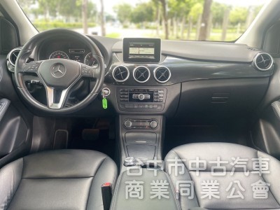 2013年 M-Benz B180 1.6T汽油渦輪 全新改款