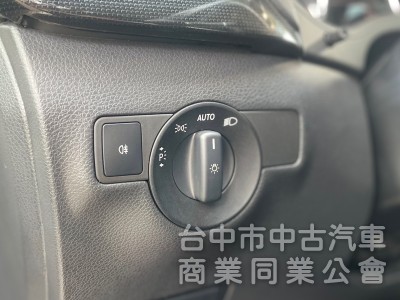 2013年 M-Benz B180 1.6T汽油渦輪 全新改款