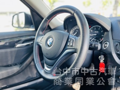 2012年出廠 BMW X1 2.0 