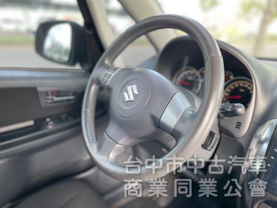 2011年 SUZUKI SX4 1.6