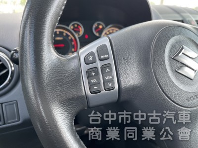 2011年 SUZUKI SX4 1.6