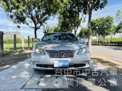 2011年出廠 LEXUS ES240 2.4 Navi版